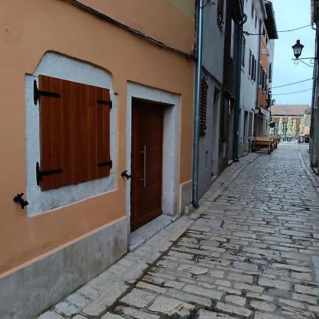 With Parking Space - 25425 Apartamento