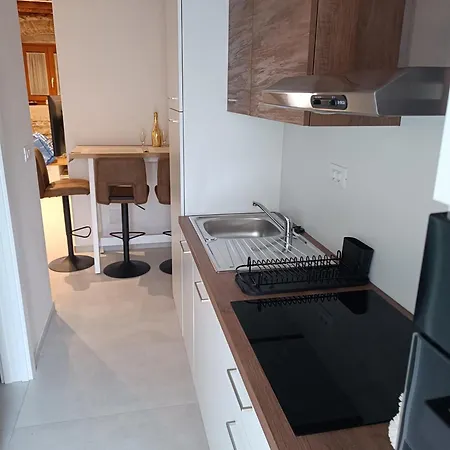 Apartment With Parking Space - 25425 *
